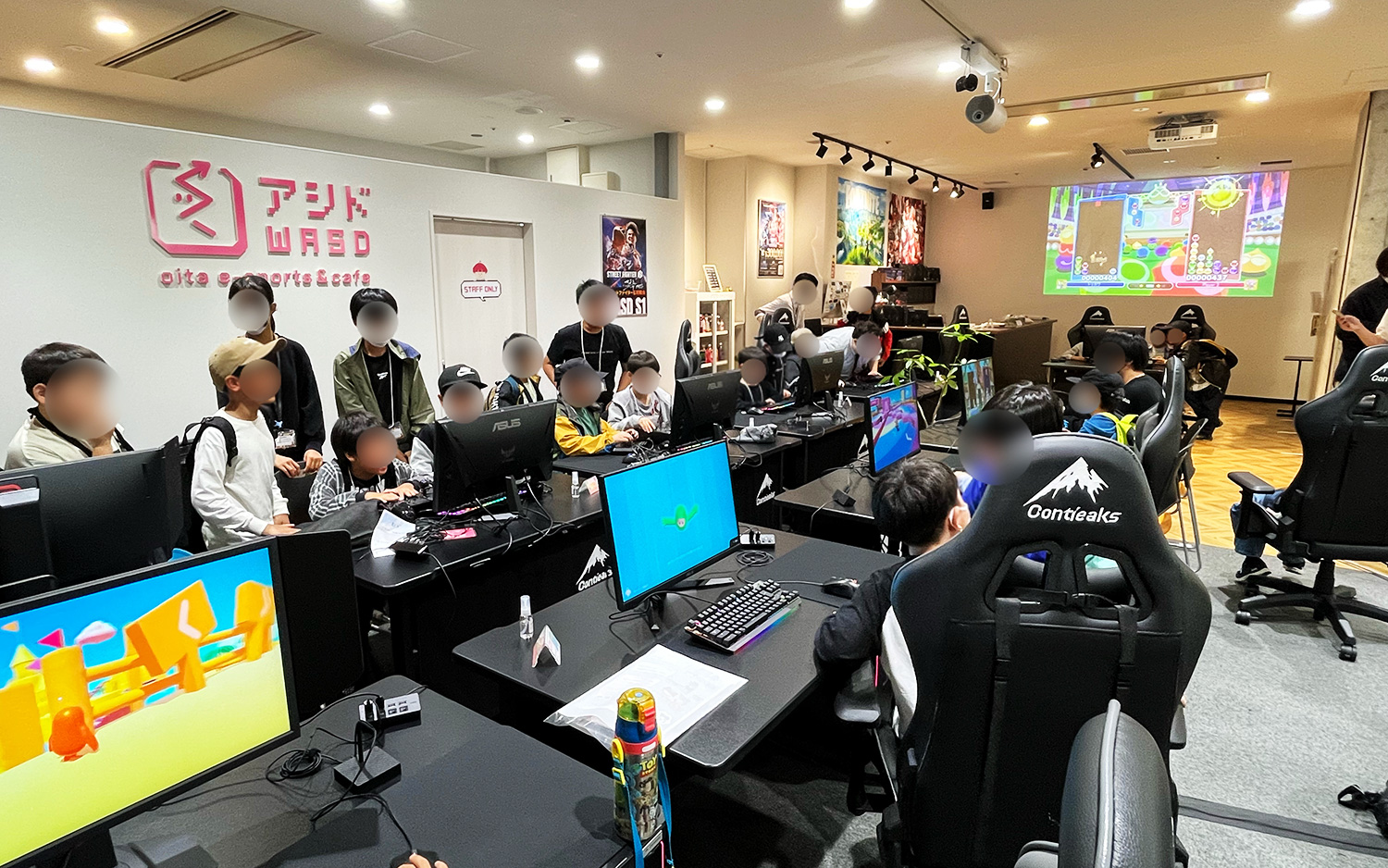 アシド/WASD 店舗内観